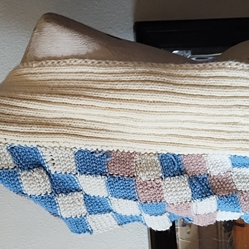 Wrap scarf Winter Handmade Knit Checkered Scarf - Blue, Pink, Cream - Picture 3 of 6